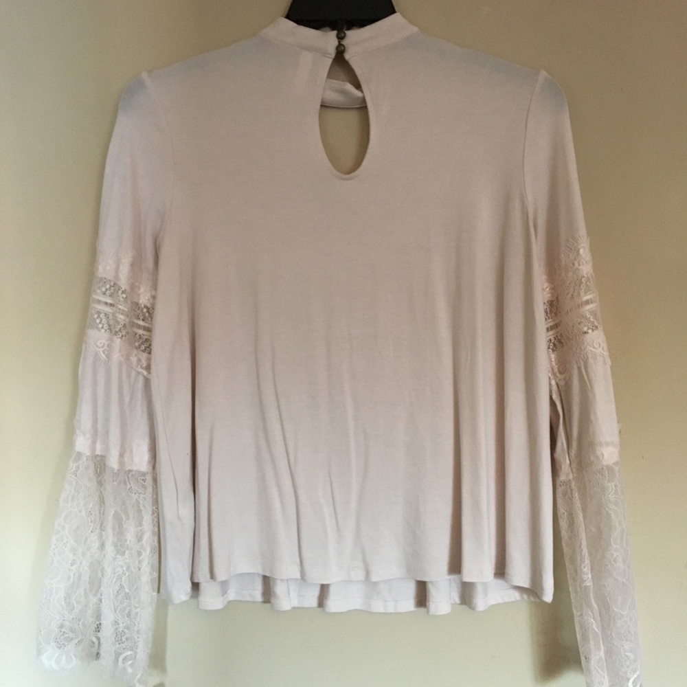 Super cute lace bell sleeve top